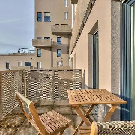 Neudorf Ouest Apartamento *