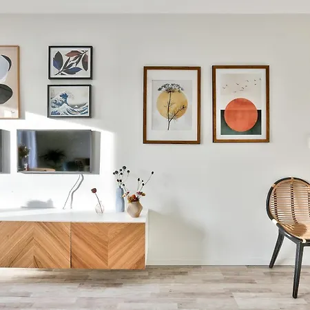 Neudorf Ouest Apartamento *
